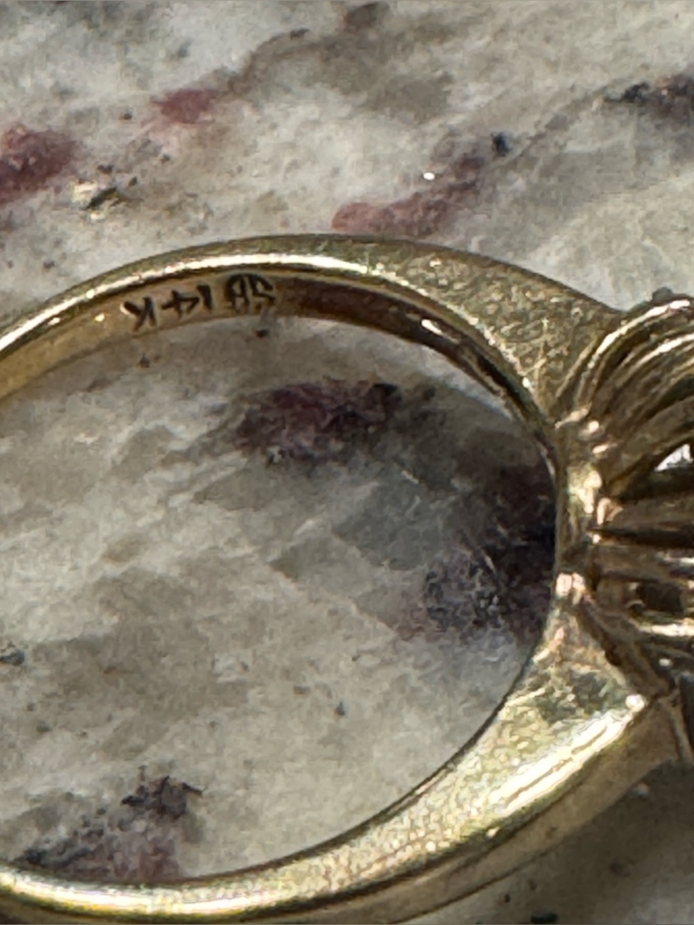 Classic 14K Yellow Gold Floral Ring - Yellow Gold